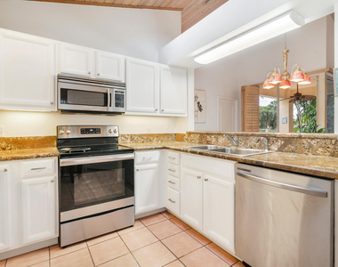 9358 Heathridge Drive - Photo Thumbnail 6