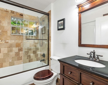 9358 Heathridge Drive - Photo Thumbnail 14