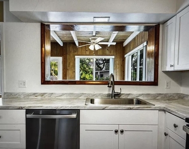 515 Cypress Road - Photo Thumbnail 6