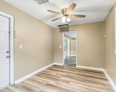 515 Cypress Road - Photo Thumbnail 26