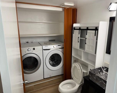 1210 Sw 118th Terrace - Photo Thumbnail 4
