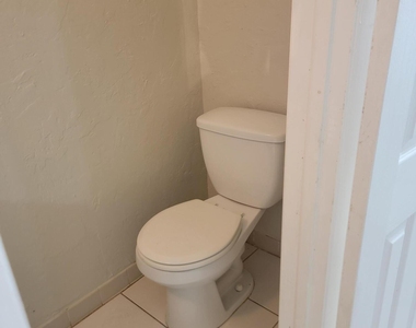 791 Se 1st Way - Photo Thumbnail 11