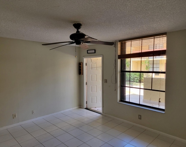 791 Se 1st Way - Photo Thumbnail 20