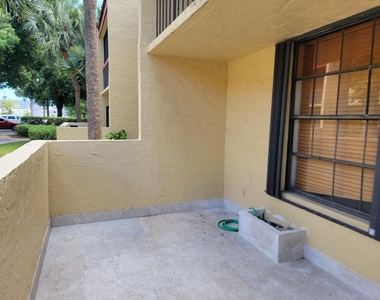 791 Se 1st Way - Photo Thumbnail 31