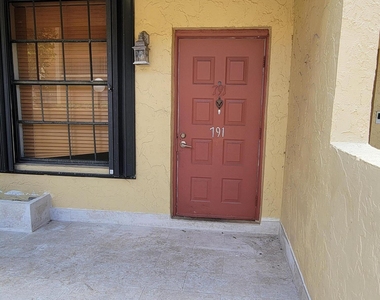 791 Se 1st Way - Photo Thumbnail 33
