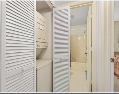 5790 Marina Drive - Photo Thumbnail 12