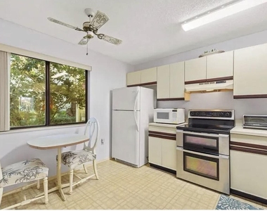 5790 Marina Drive - Photo Thumbnail 4