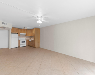 101 E Mcnab Road - Photo Thumbnail 14