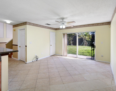 401 Nw 203rd Avenue Sw - Photo Thumbnail 4