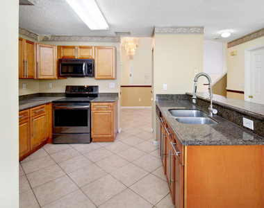 401 Nw 203rd Avenue Sw - Photo Thumbnail 8
