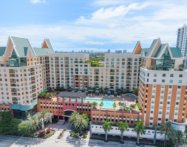100 N Federal Highway - Photo Thumbnail 32