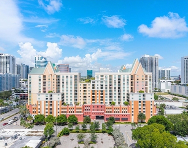 100 N Federal Highway - Photo Thumbnail 27