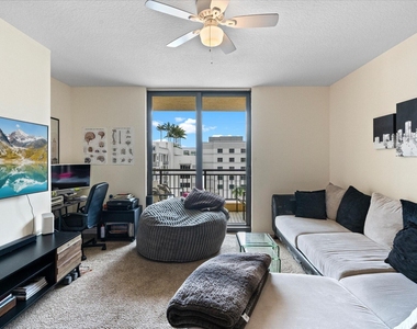 100 N Federal Highway - Photo Thumbnail 14