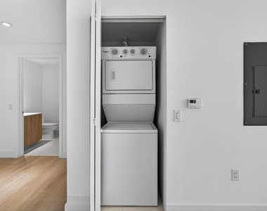 501 Ne 31 Street - Photo Thumbnail 32