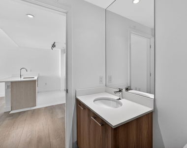 501 Ne 31 Street - Photo Thumbnail 31
