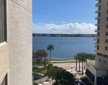 1617 N Flagler Drive - Photo Thumbnail 4