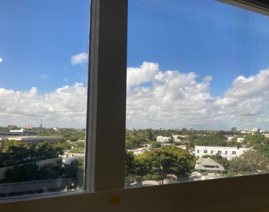 1617 N Flagler Drive - Photo Thumbnail 22