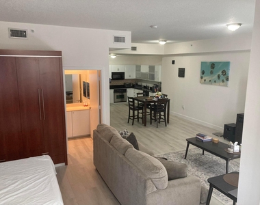 1617 N Flagler Drive - Photo Thumbnail 25