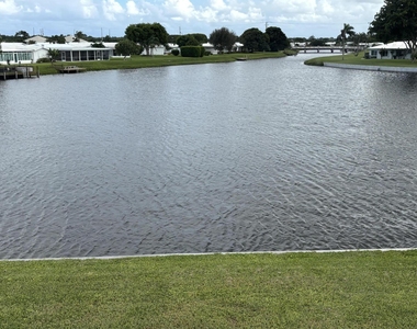 1112 Lake Terrace - Photo Thumbnail 1