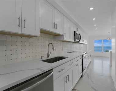 3900 Galt Ocean Drive - Photo Thumbnail 3