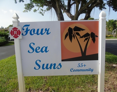 309 Circle Drive S - Photo Thumbnail 27
