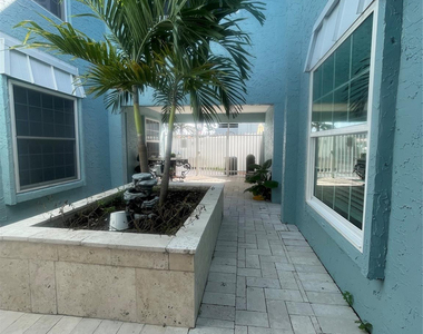 2708 Ne 14th Street Causeway - Photo Thumbnail 72