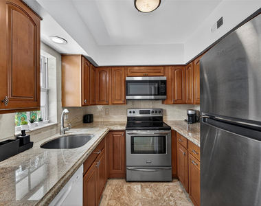 2708 Ne 14th Street Causeway - Photo Thumbnail 12
