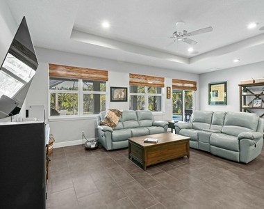 3214 Sw Constellation Road - Photo Thumbnail 8
