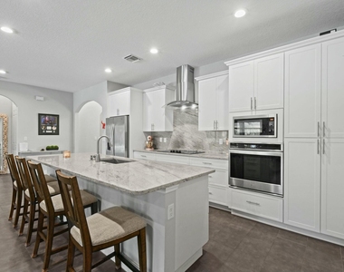 3214 Sw Constellation Road - Photo Thumbnail 15