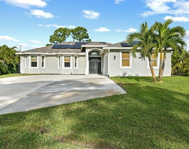 3214 Sw Constellation Road - Photo Thumbnail 3