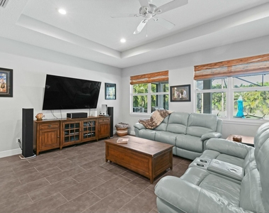 3214 Sw Constellation Road - Photo Thumbnail 7