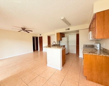 9999 Summerbreeze Drive - Photo Thumbnail 7