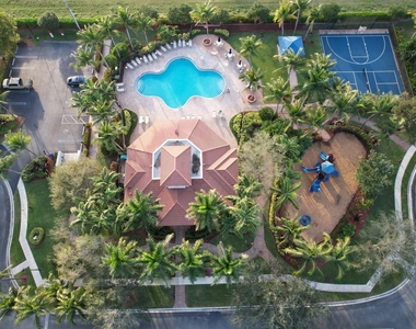 2789 S Evergreen Circle - Photo Thumbnail 29