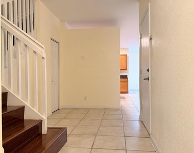 2789 S Evergreen Circle - Photo Thumbnail 8