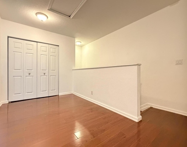 2789 S Evergreen Circle - Photo Thumbnail 10