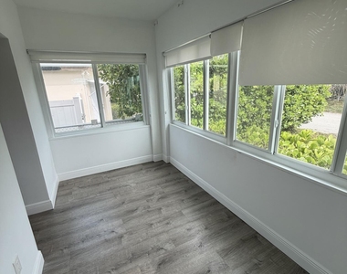 1830 Garfield Street - Photo Thumbnail 16