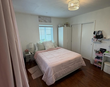1830 Garfield Street - Photo Thumbnail 11