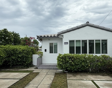 1830 Garfield Street - Photo Thumbnail 1