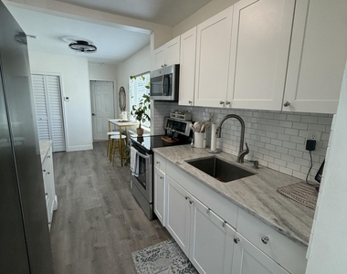 1830 Garfield Street - Photo Thumbnail 10