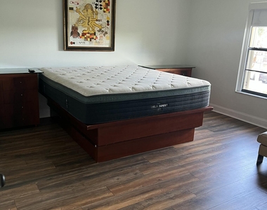 327 Southwind Drive - Photo Thumbnail 3