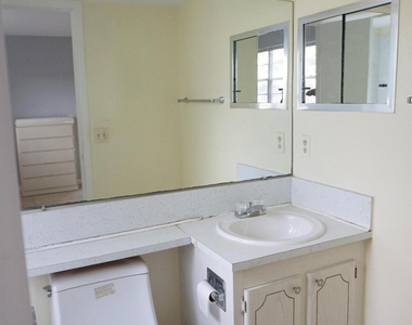 298 Windsor M - Photo Thumbnail 5