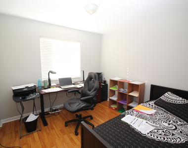 1396 Banyan Way - Photo Thumbnail 12