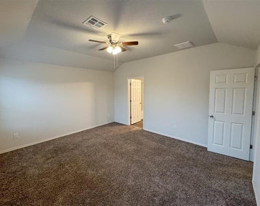 1109 S Appaloosa Lane - Photo Thumbnail 17