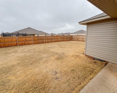 1109 S Appaloosa Lane - Photo Thumbnail 23