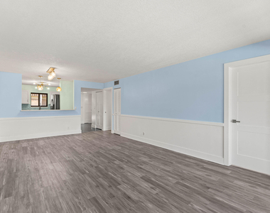 412 Southwind Drive - Photo Thumbnail 21