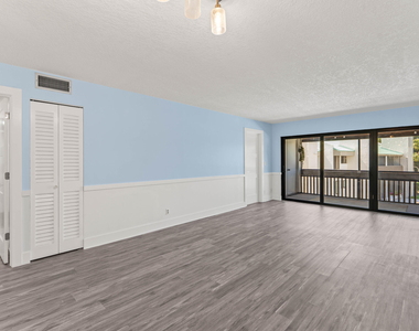 412 Southwind Drive - Photo Thumbnail 19