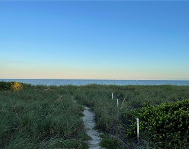 4564 El Mar Drive - Photo Thumbnail 1