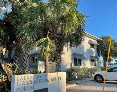 4564 El Mar Drive - Photo Thumbnail 10