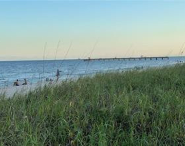 4564 El Mar Drive - Photo Thumbnail 16