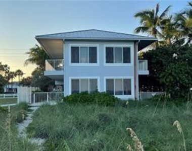 4564 El Mar Drive - Photo Thumbnail 12